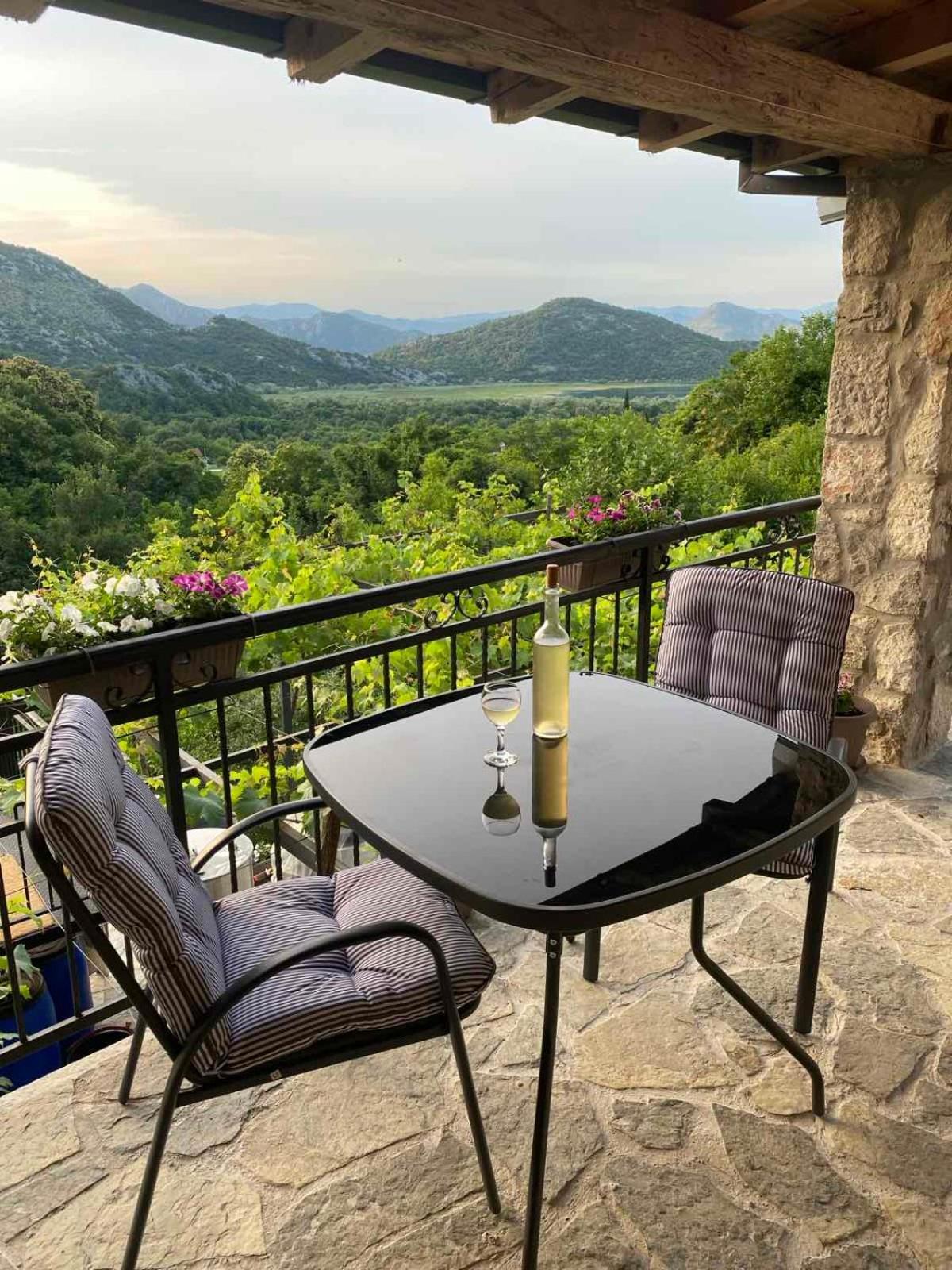 Apartman Old House Lekovic Godinje